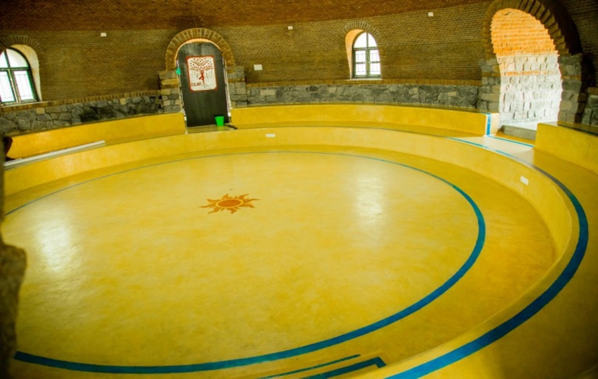 stretcher-bond-slider-1